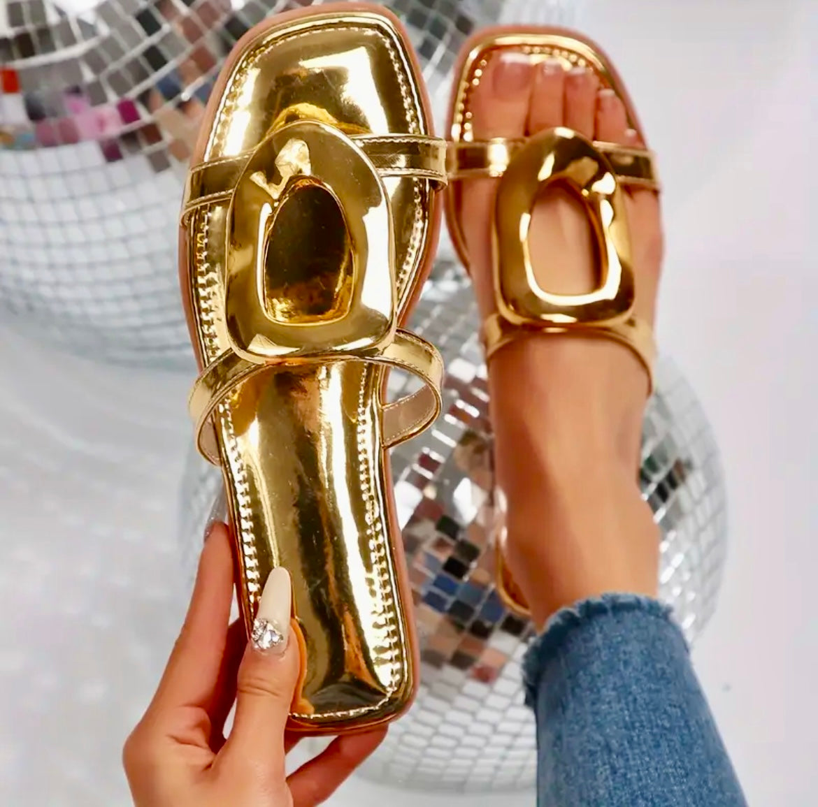 “Heaux Slides” gold (double strap)