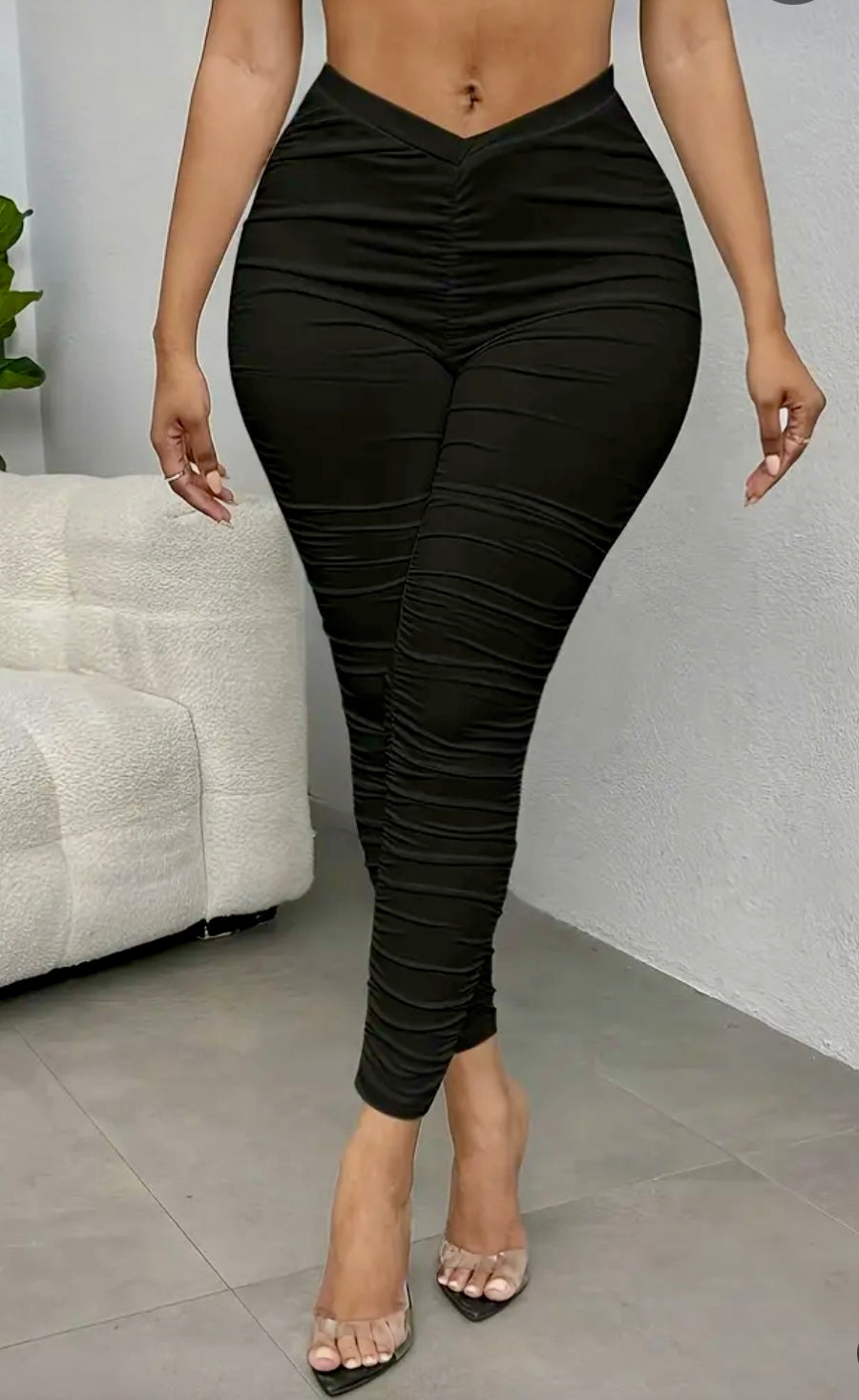 “Scrunch N’ Munch” black pants