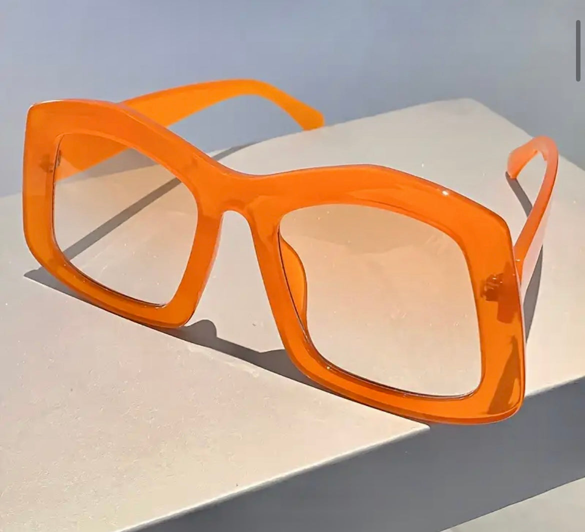 “Orange Lemonade” shades